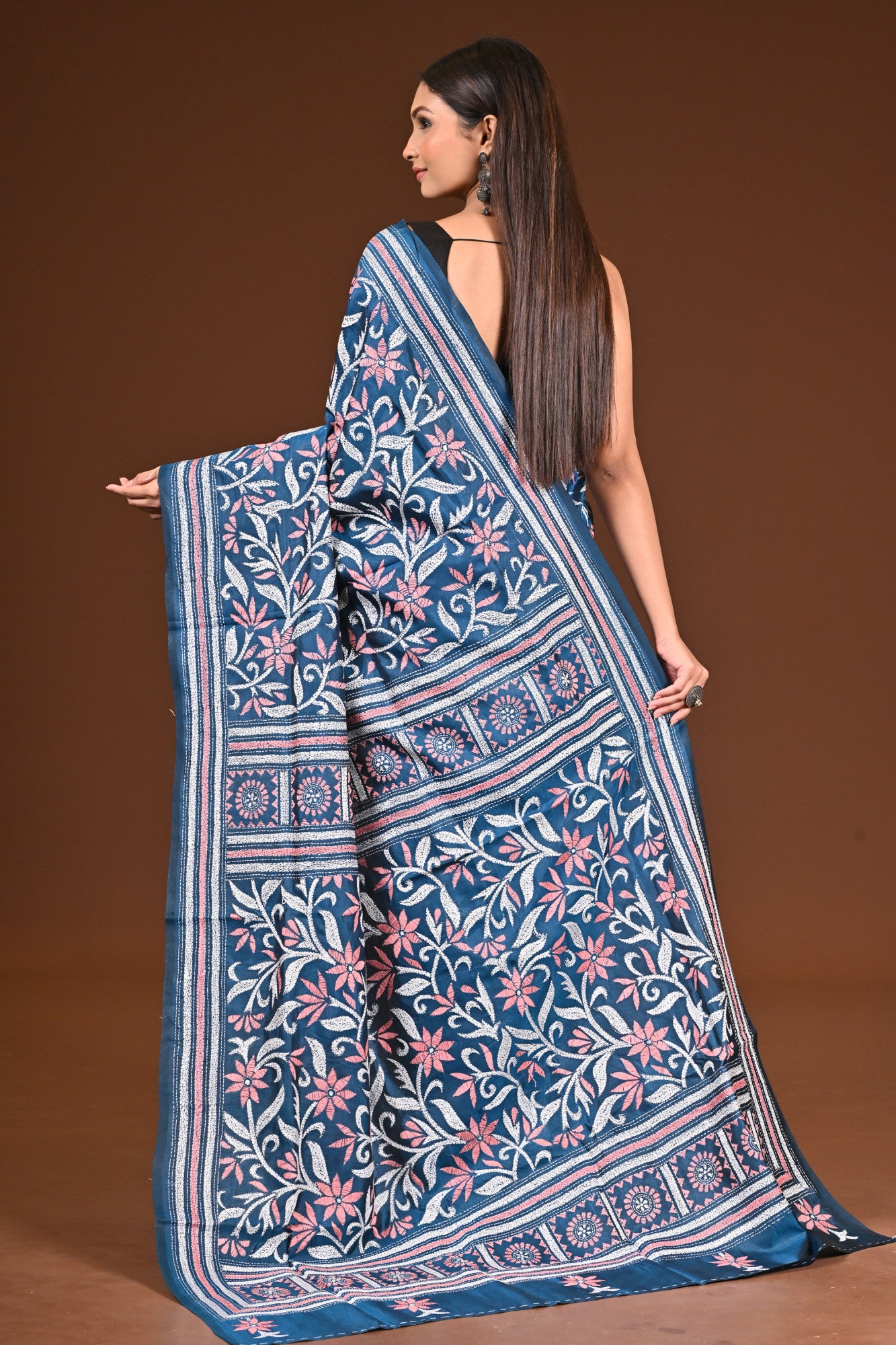 PURE  SILK KANTHA SAREE Thumbnail