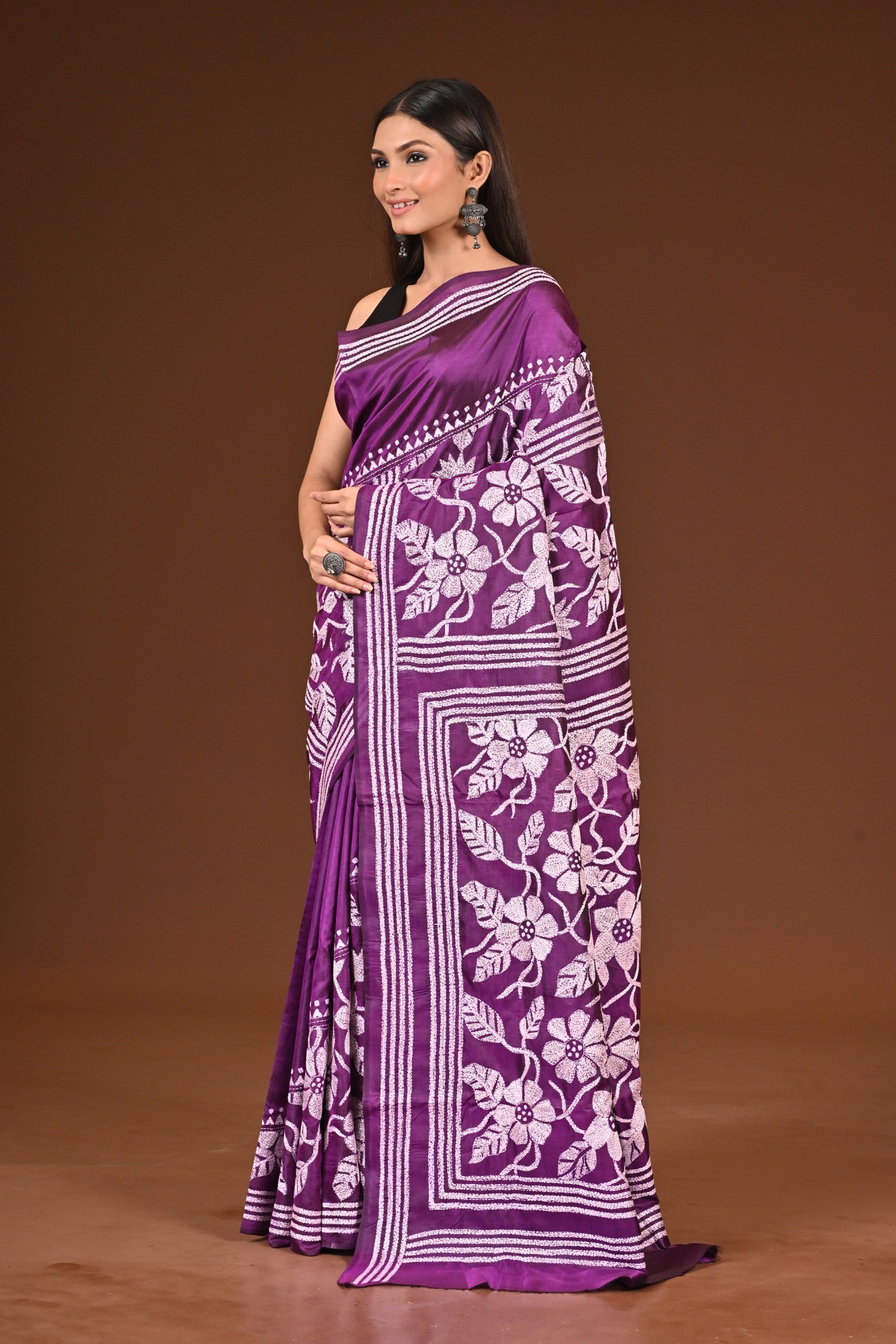 PURE  SILK KANTHA SAREE Thumbnail