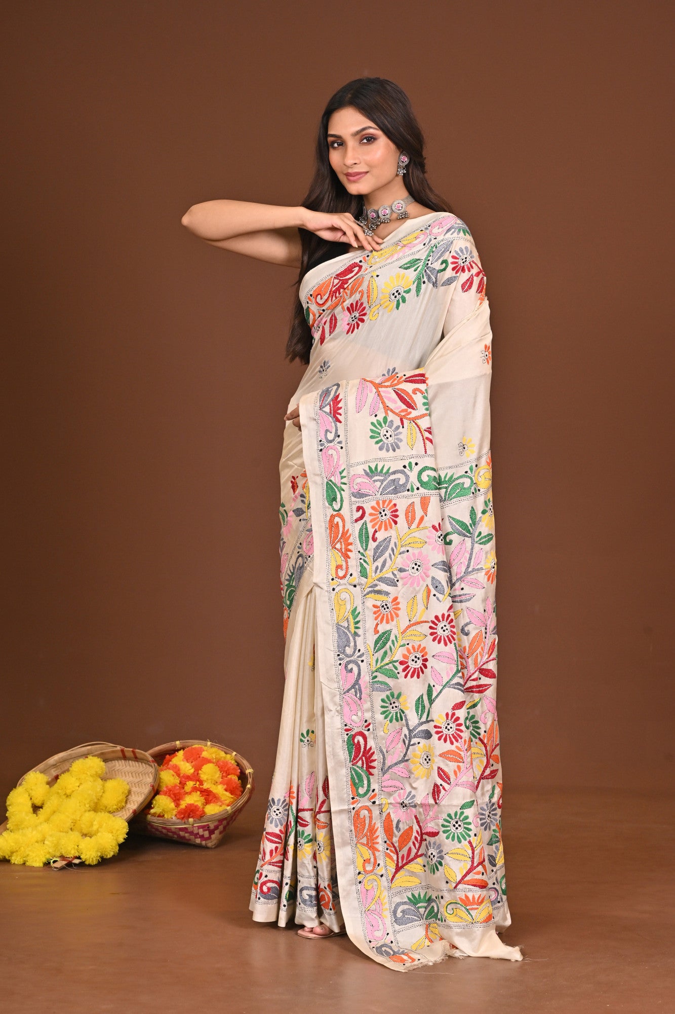 RAJESHWARI BLENDED SILK KANTHA SAREE Thumbnail