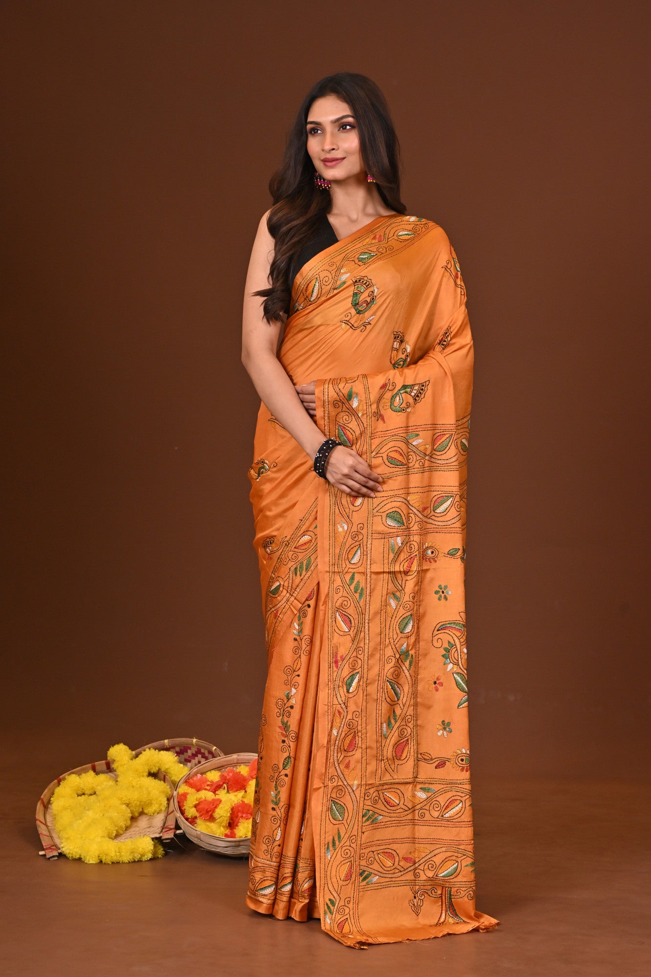 Shonarupa Blended Silk Kantha Saree Thumbnail