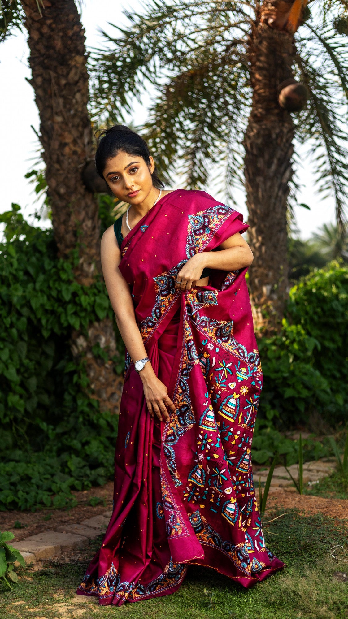 Silk Ari Kantha Saree Thumbnail