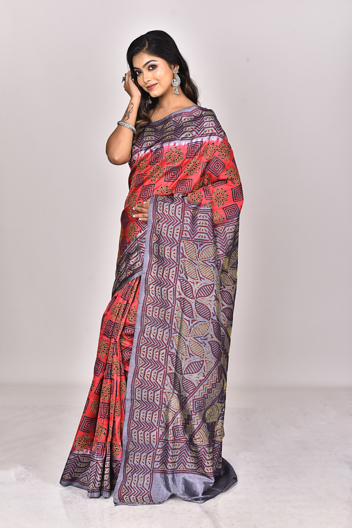 SILK KANTHA BLOCK SAREE Thumbnail