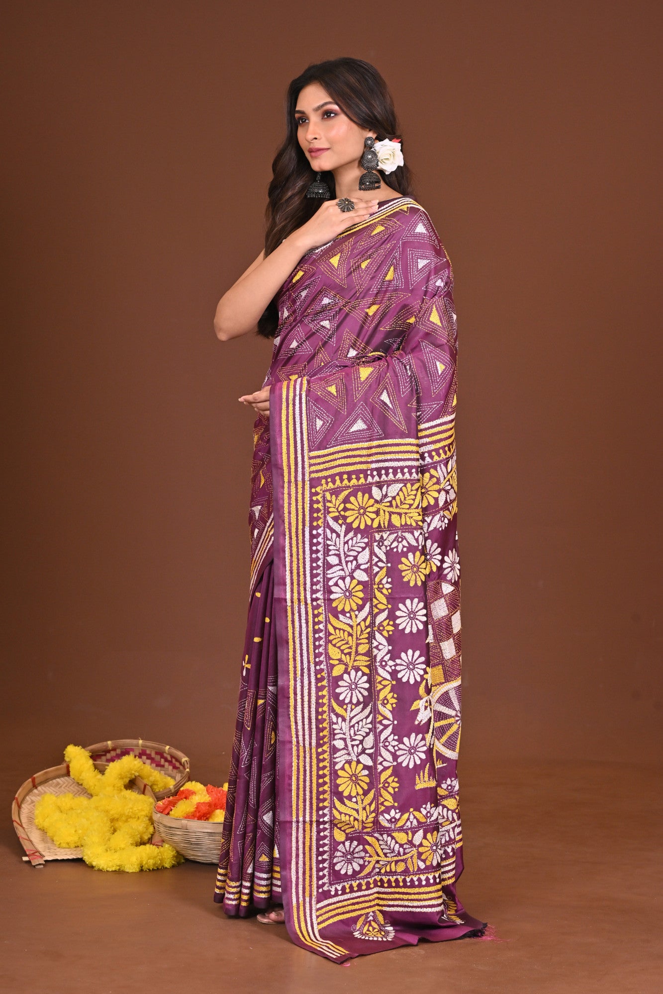 SMRITI BLENDED SILK KANTHA SAREE Thumbnail