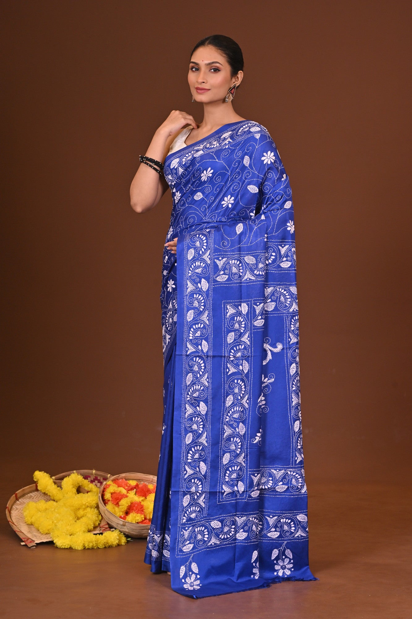 SUMADHURA Blended Silk Kantha Stitch Saree Thumbnail