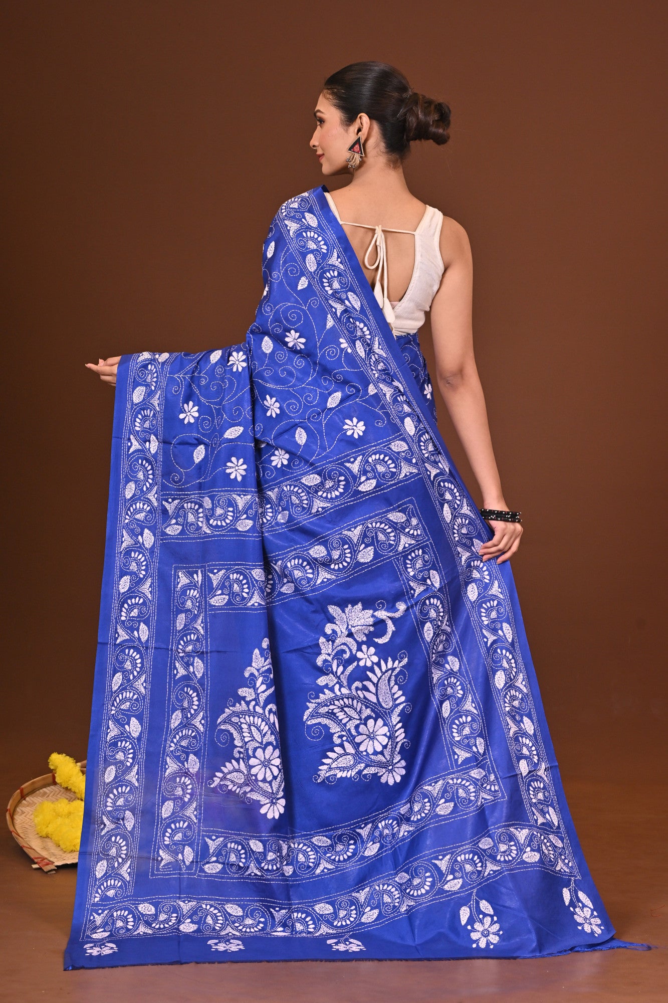 SUMADHURA Blended Silk Kantha Stitch Saree Thumbnail