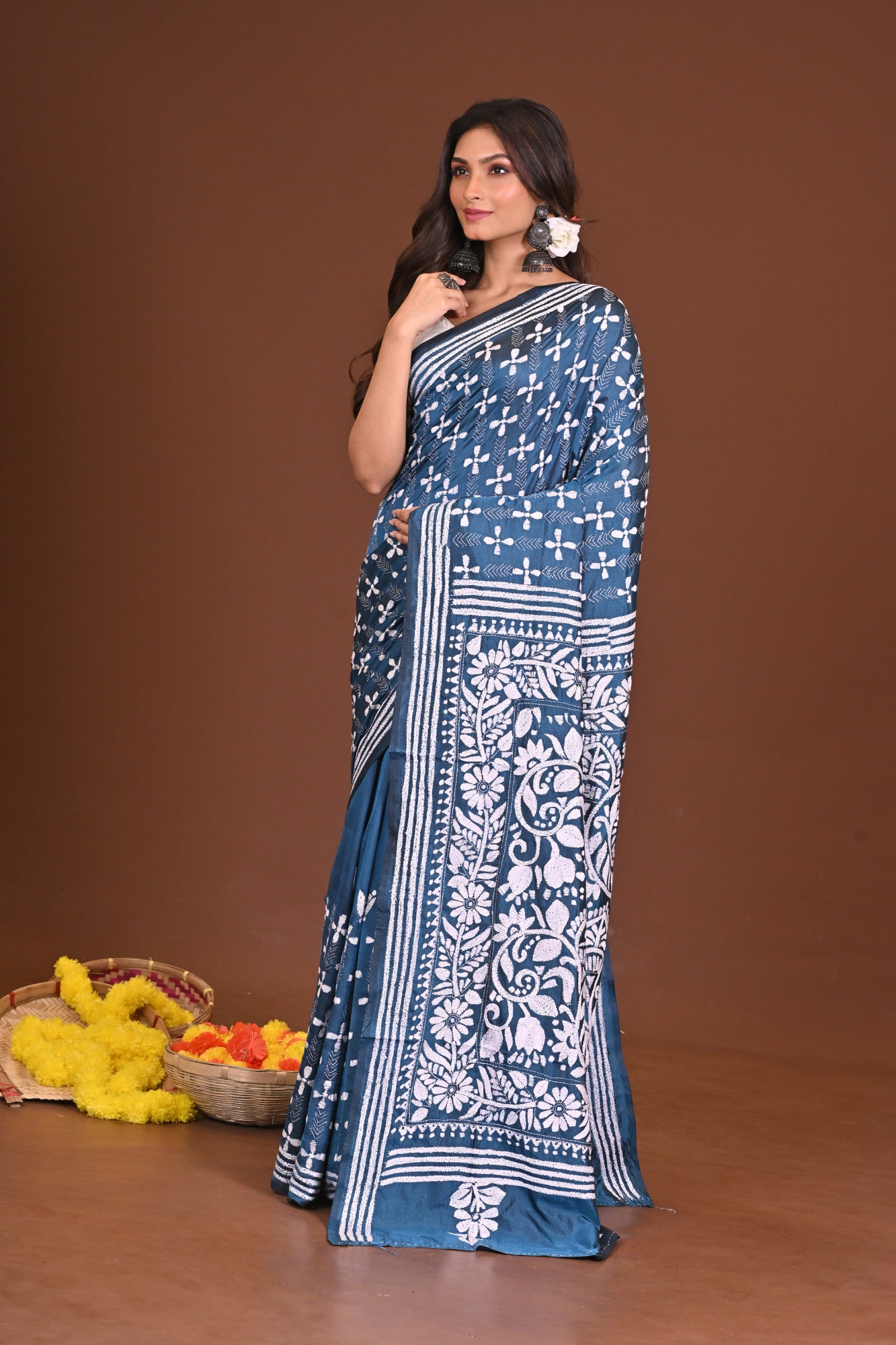 TITHITARANGA BLENDED SILK KANTHA SAREE Thumbnail