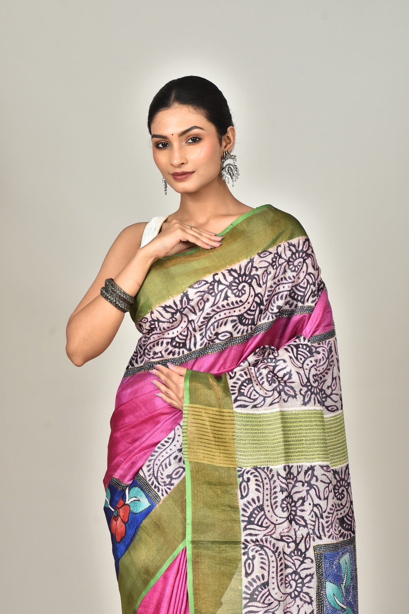 TUSSAR BLOCK HANDPRINT KANTHA SAREE Thumbnail