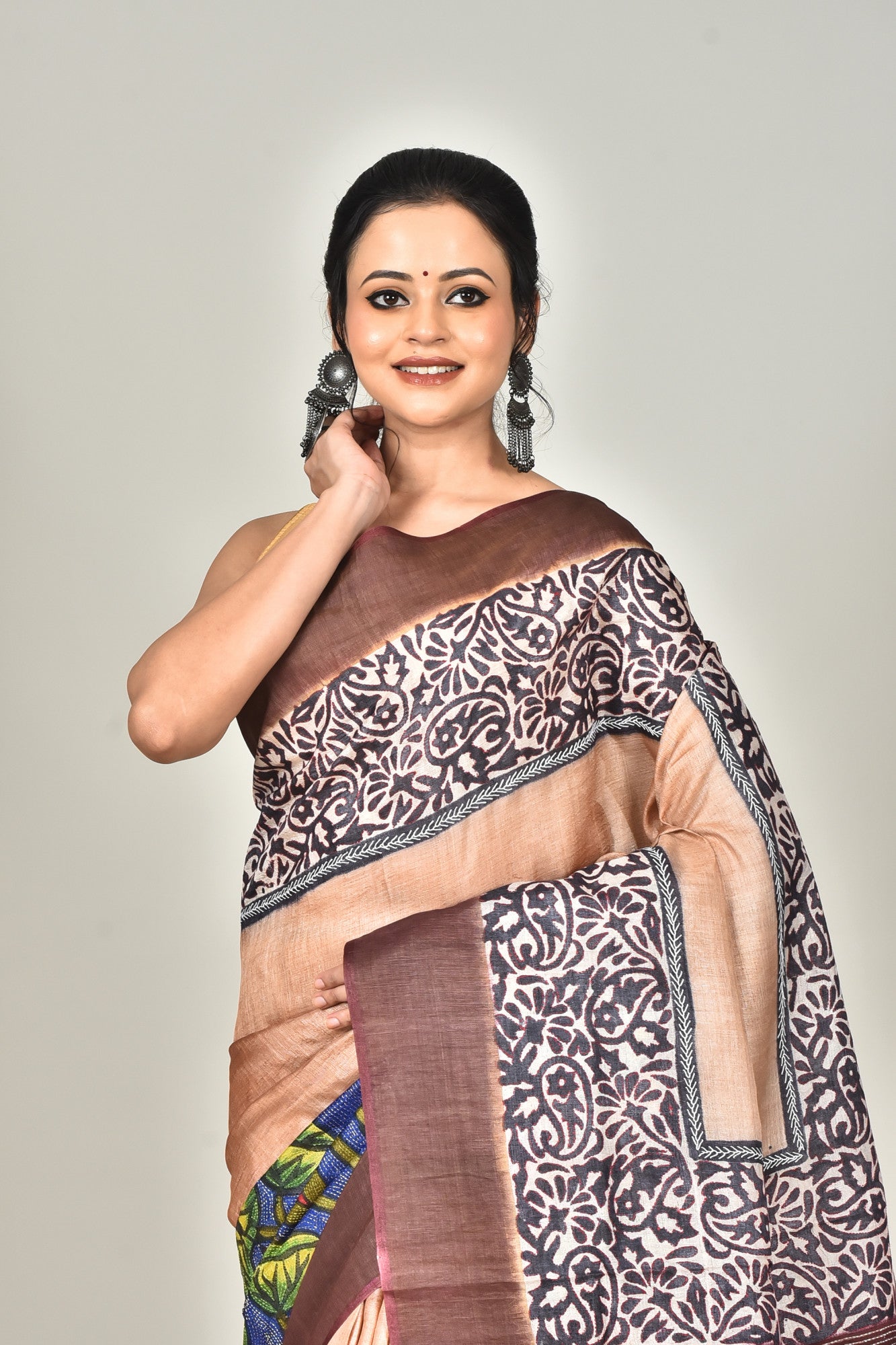 TUSSAR BLOCK HANDPRINT SAREE Thumbnail