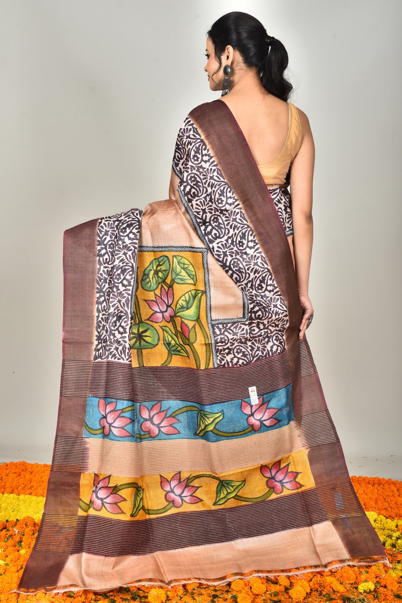 TUSSAR BLOCK HANDPRINT SAREE Thumbnail