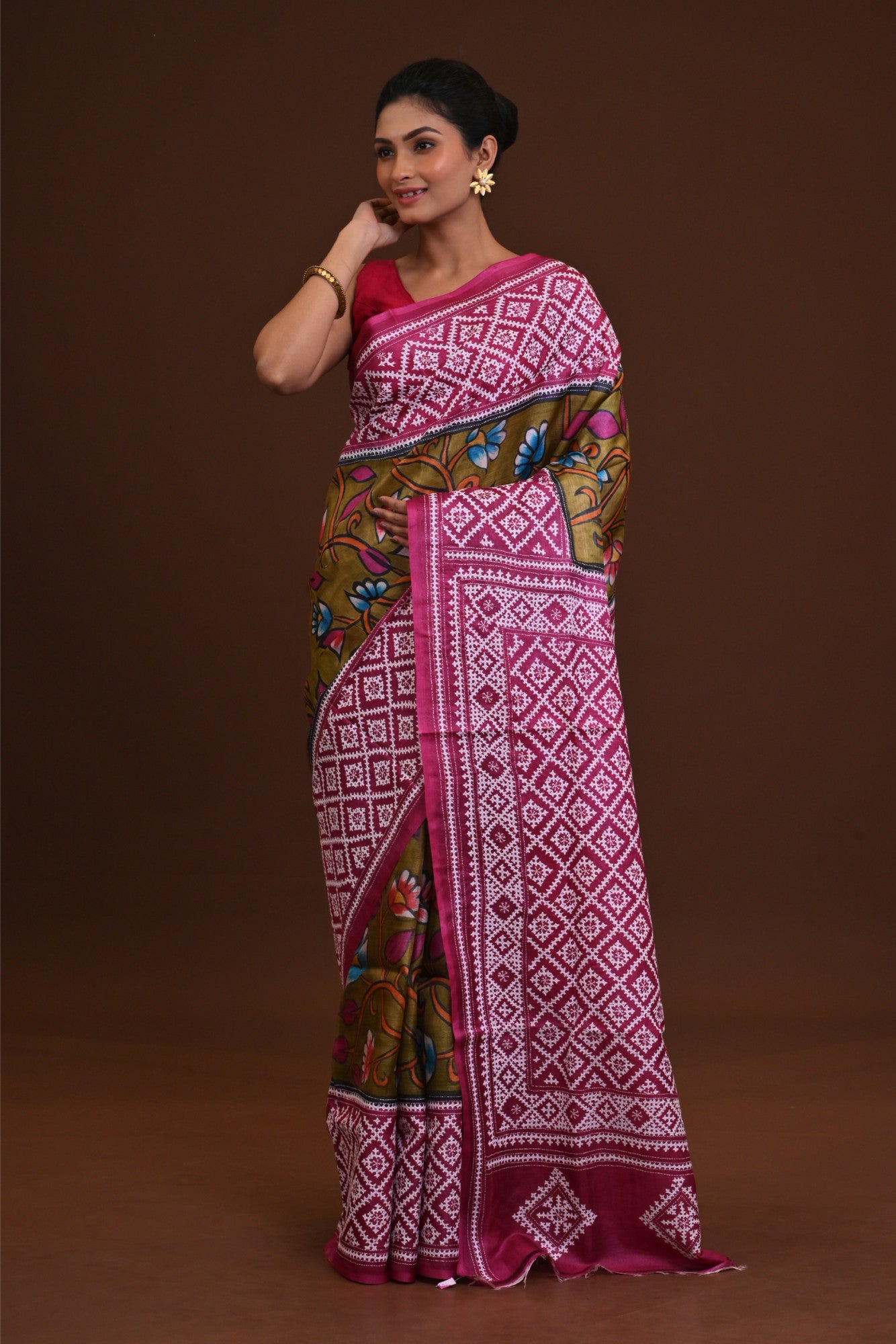 Pure Silk Kantha Stitch Saree Thumbnail