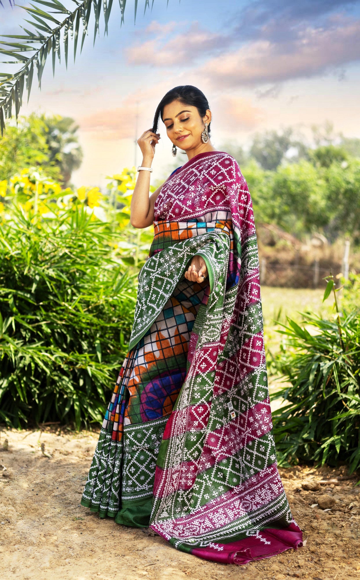 Tussar Fusion Gujrati Stitch Kantha Saree Thumbnail