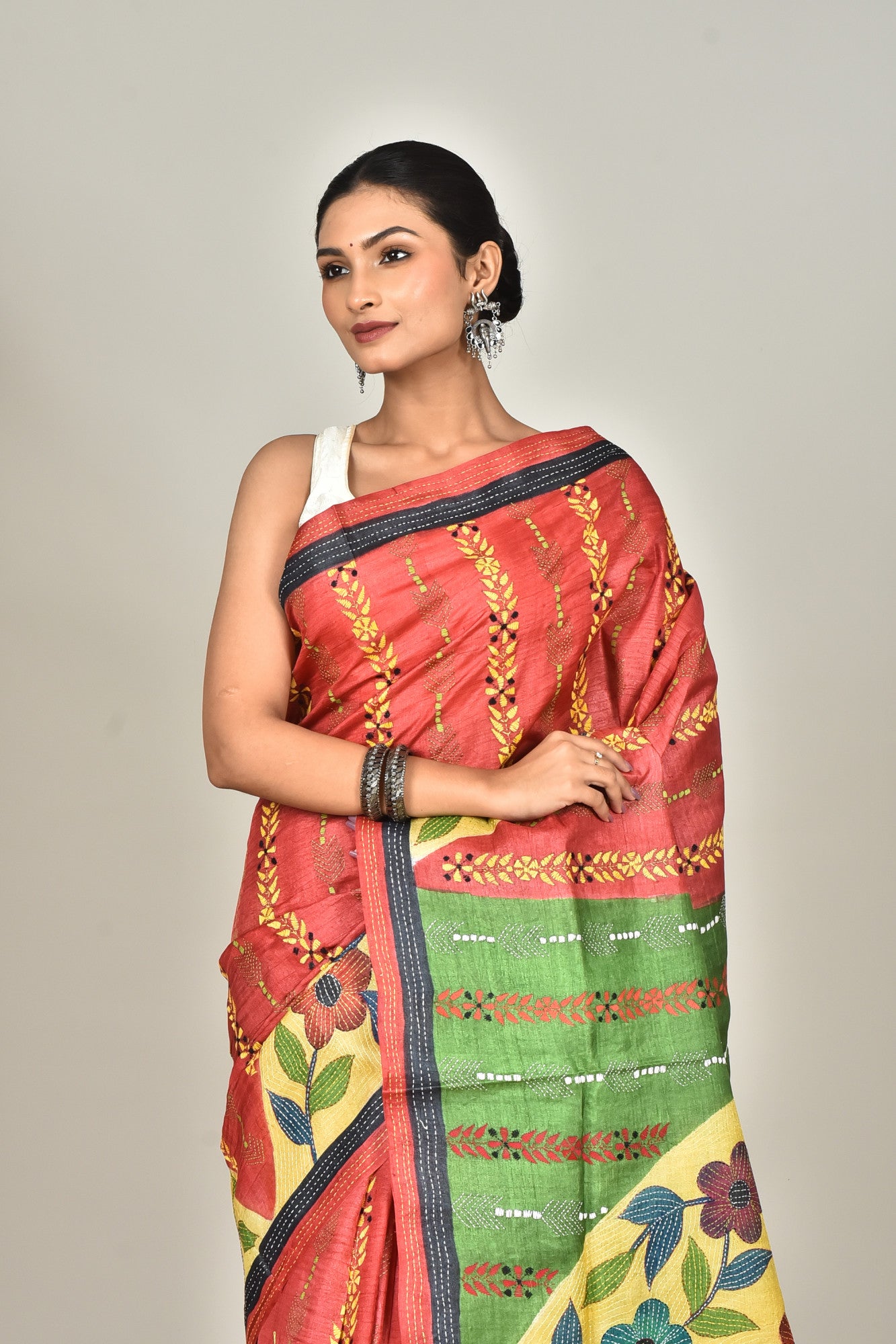 Tussar Hand Print Kantha Saree Multicolor Thumbnail
