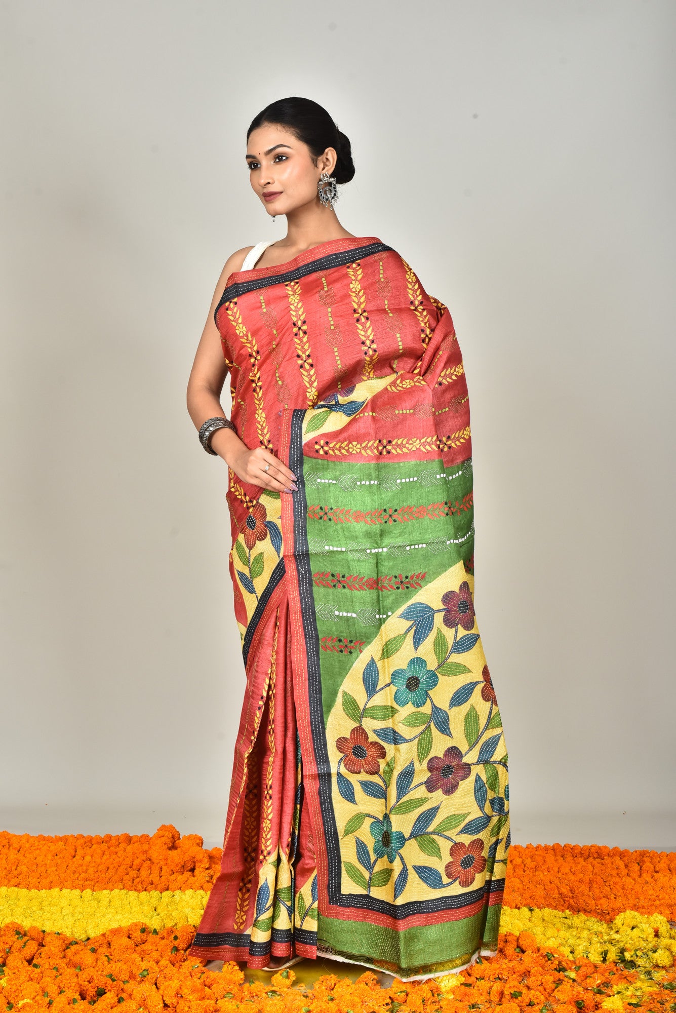 Tussar Hand Print Kantha Saree Multicolor Thumbnail
