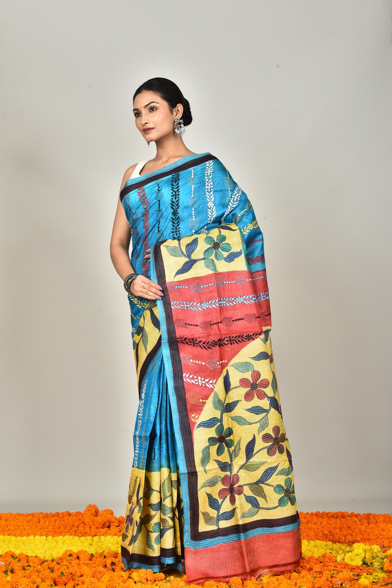 Tussar Hand Print Kantha Saree Multicolor Thumbnail