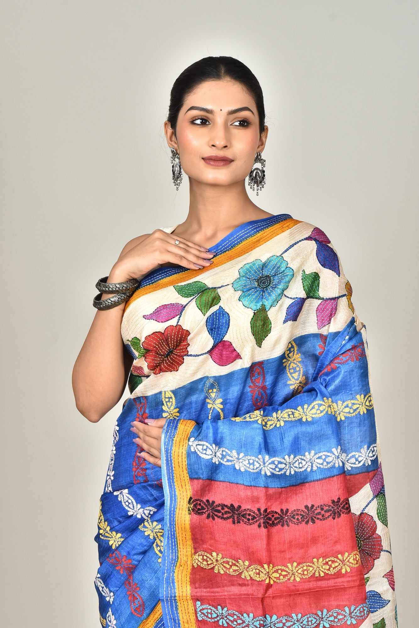 Tussar Hand Print Kantha Saree Multicolor Thumbnail