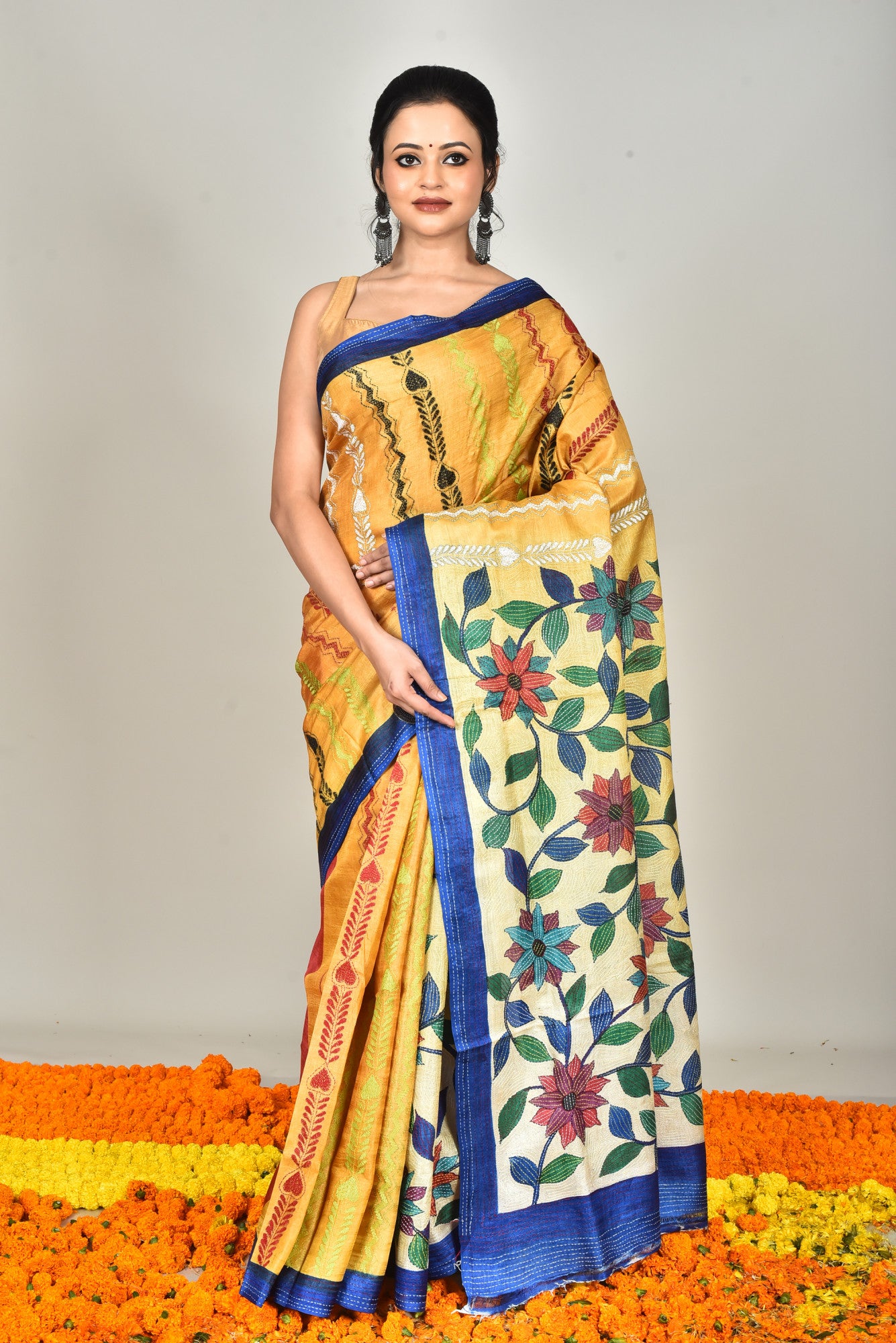 Tussar Hand Print Kantha Stitch Saree Multicolor Thumbnail