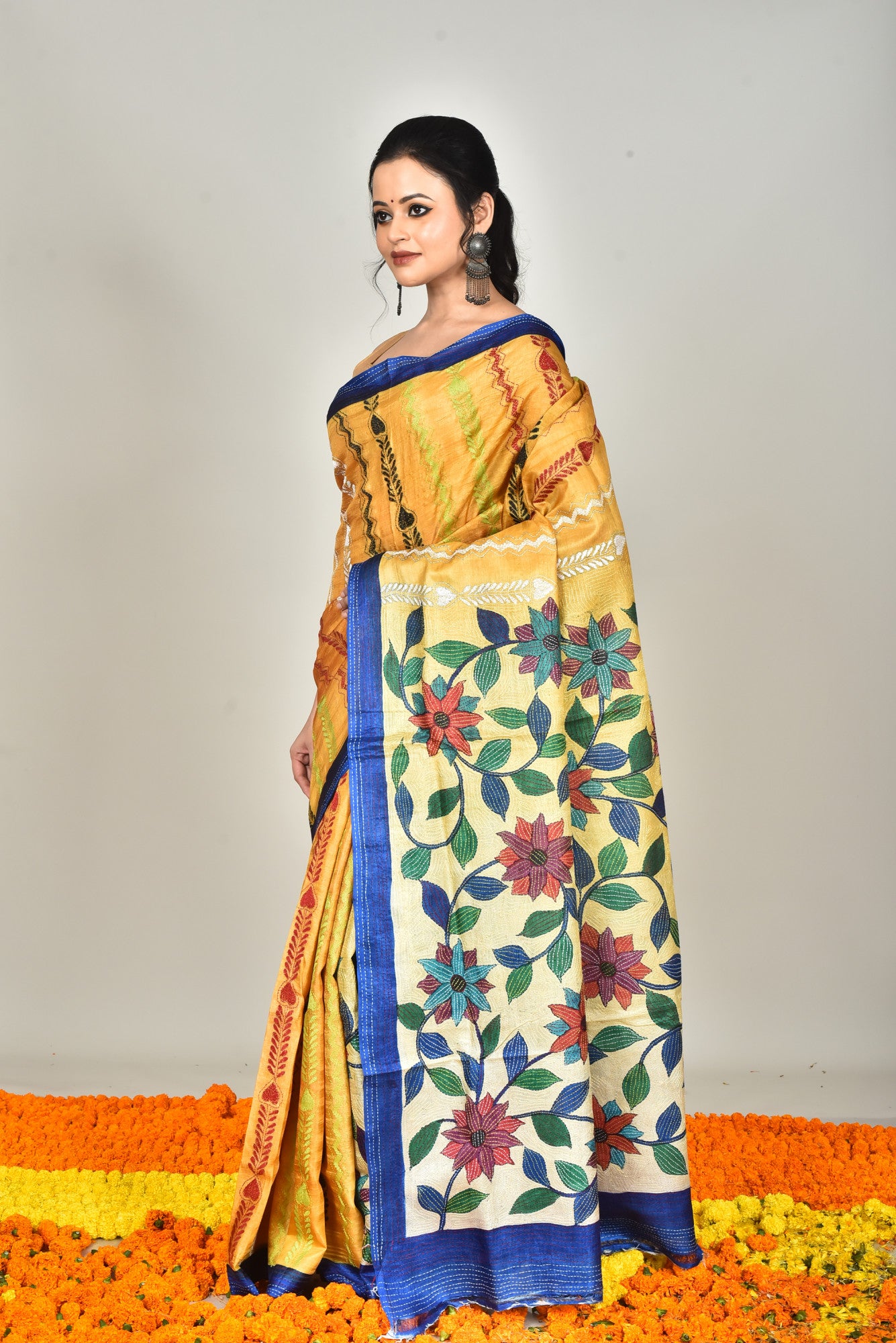 Tussar Hand Print Kantha Stitch Saree Multicolor Thumbnail