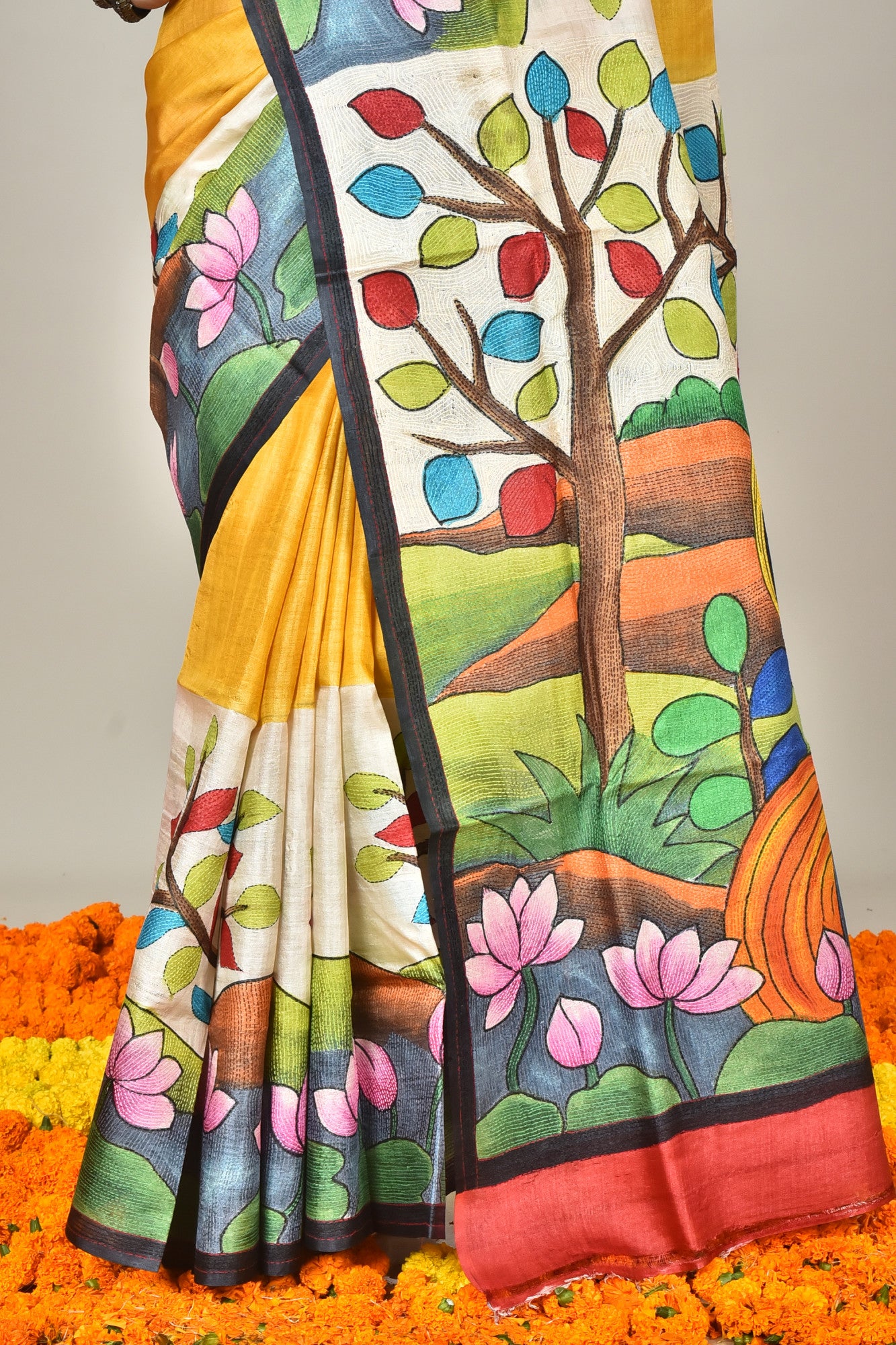 TUSSAR HAND PRINT SAREE Thumbnail