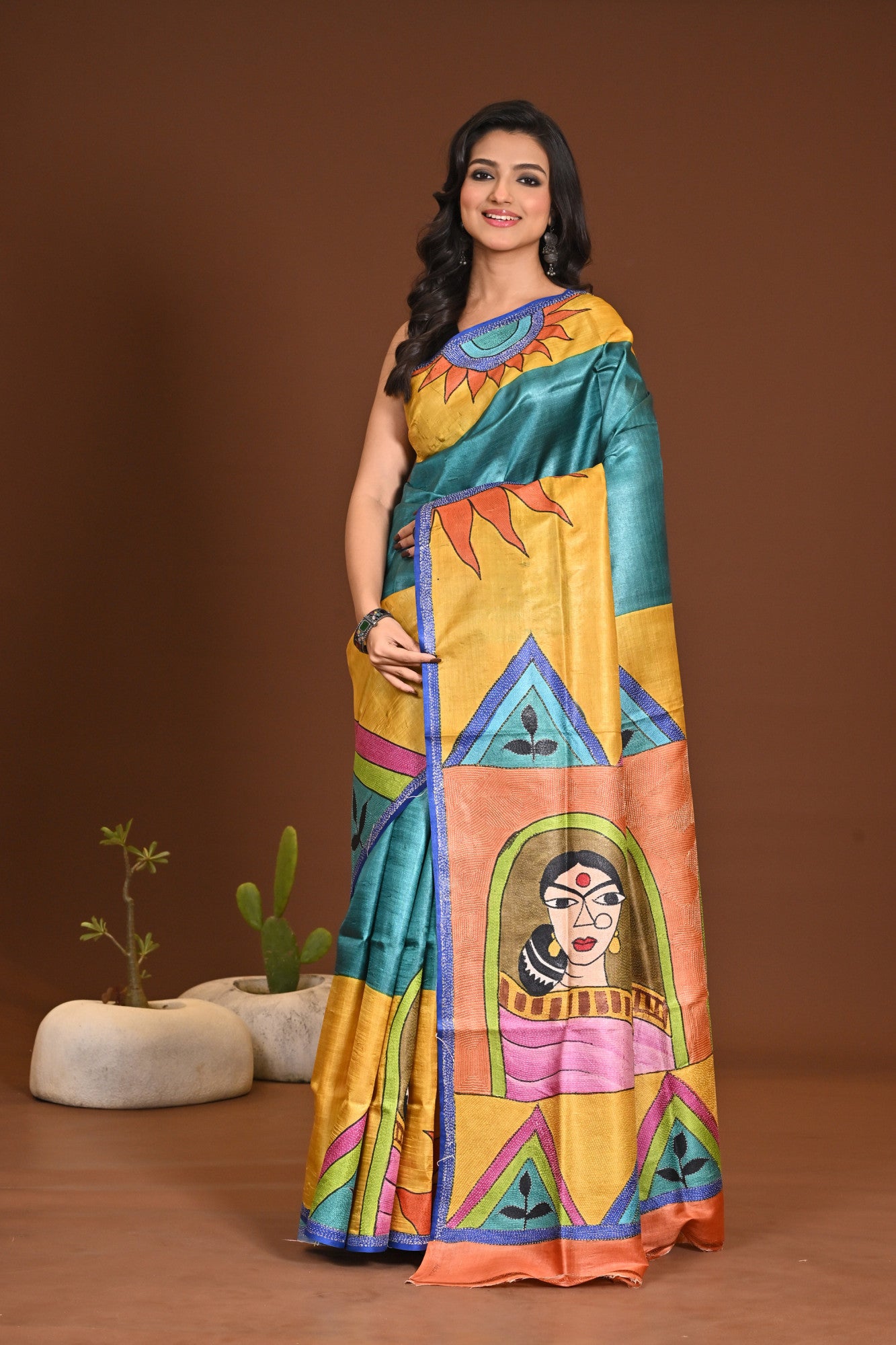 TUSSAR HANDPRINT KANTHA SAREE Thumbnail
