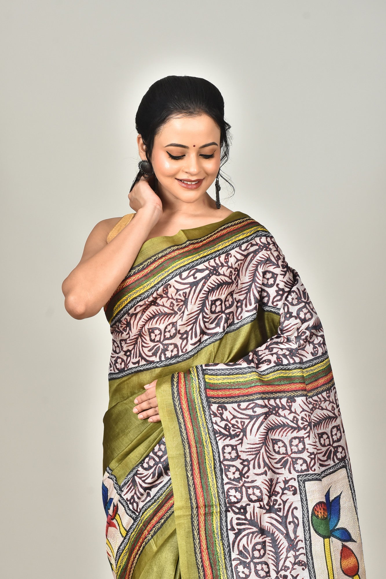 TUSSAR HANDPRINT SAREE Thumbnail
