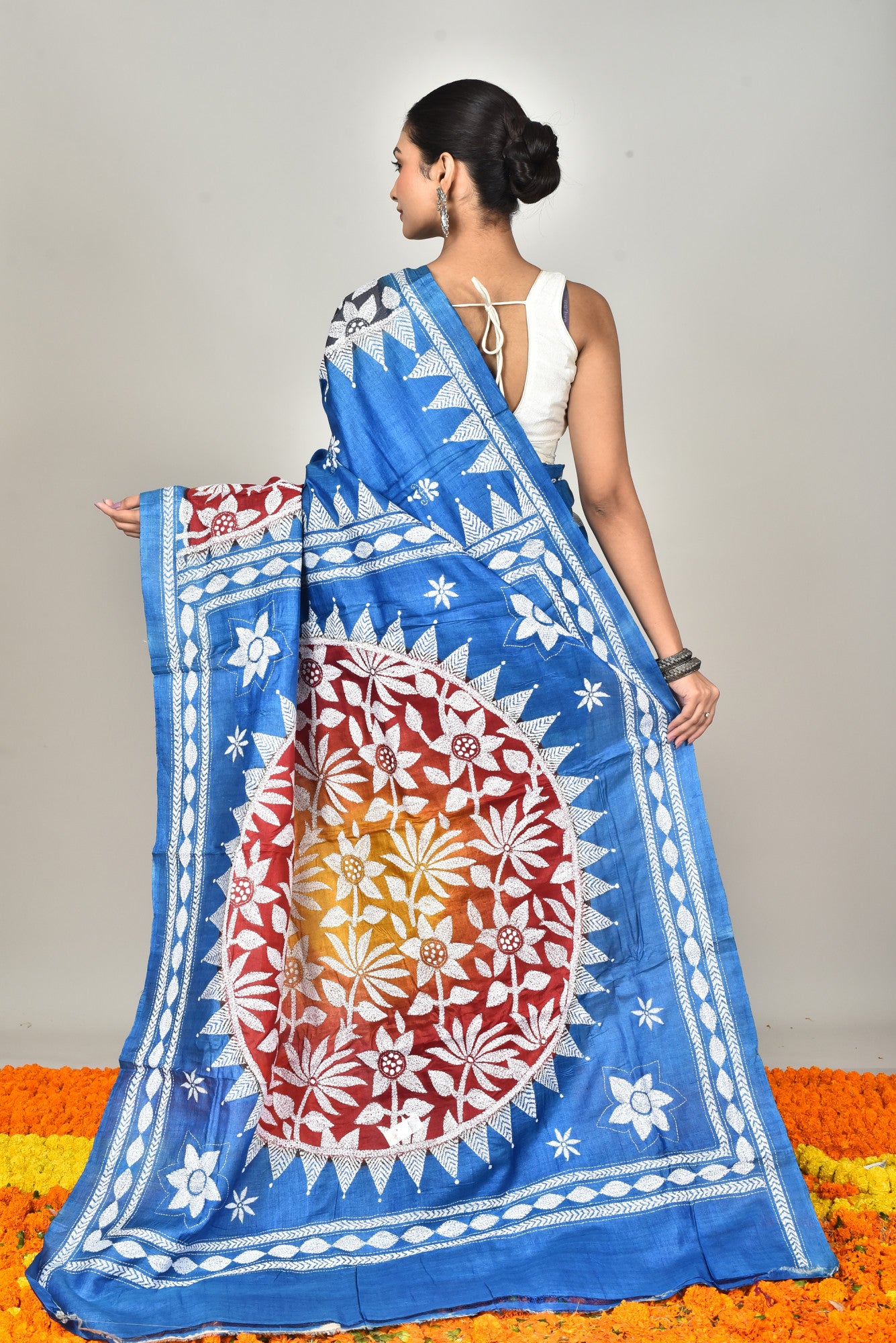 TUSSAR SILK DIY KANTHA SAREE Thumbnail