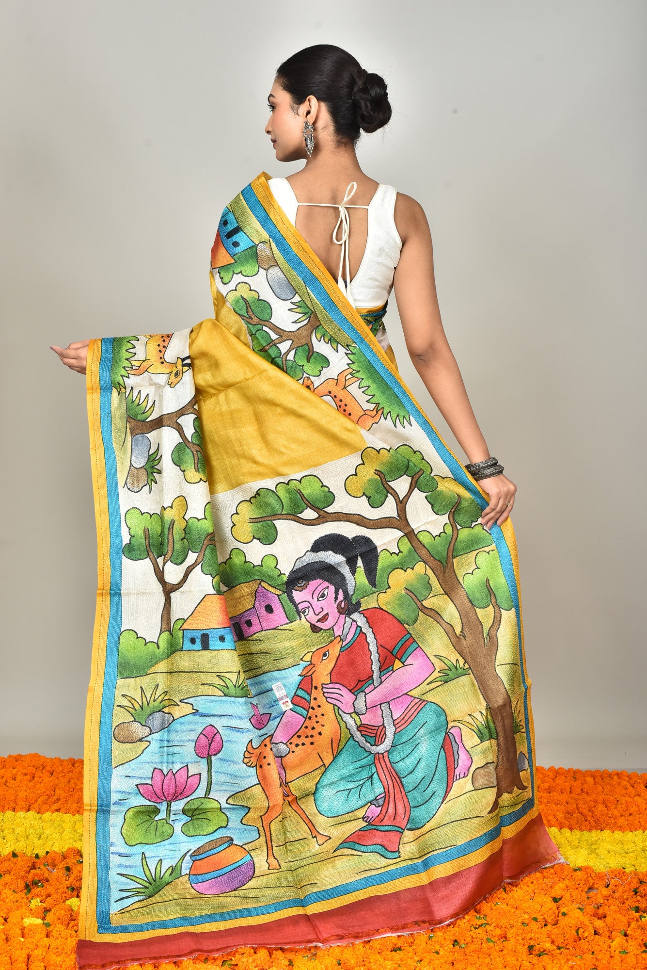 TUSSAR SILK HANDPRINT SAREE Thumbnail