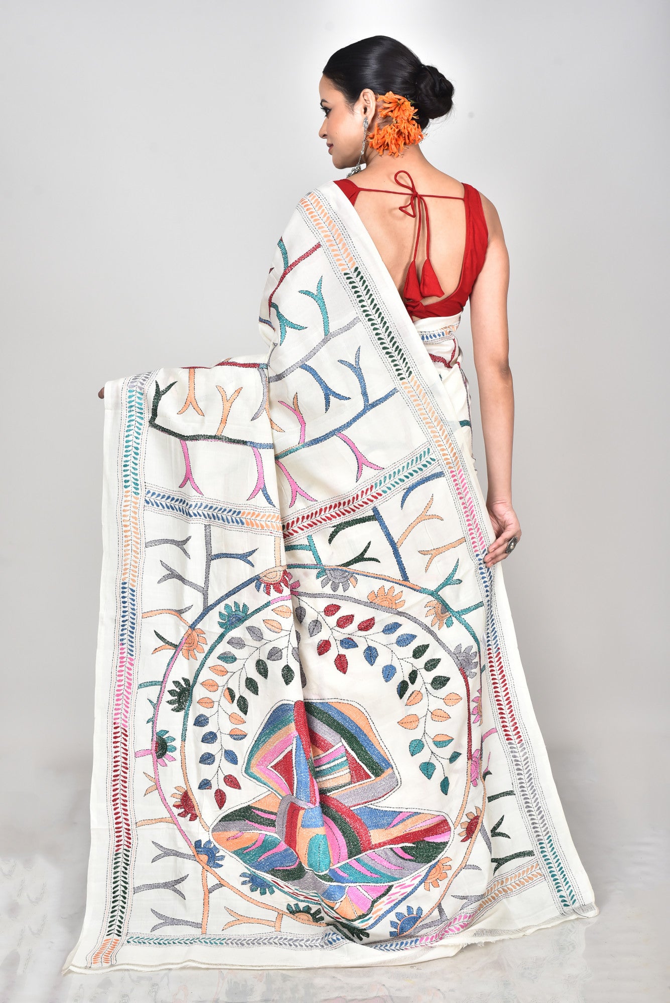 TUSSAR SILK KANTHA SAREE Thumbnail