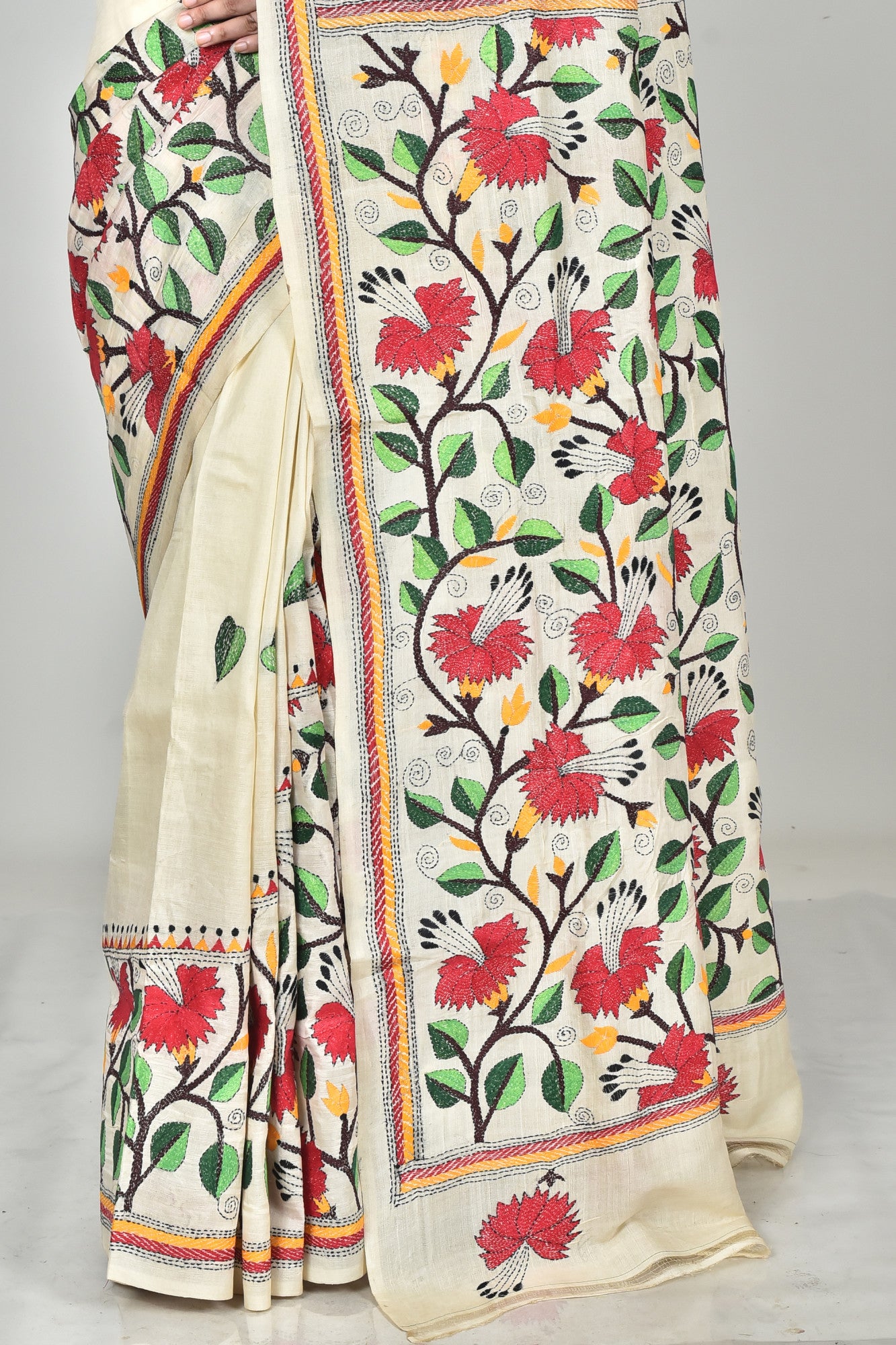 TUSSAR SILK KANTHA SAREE Thumbnail
