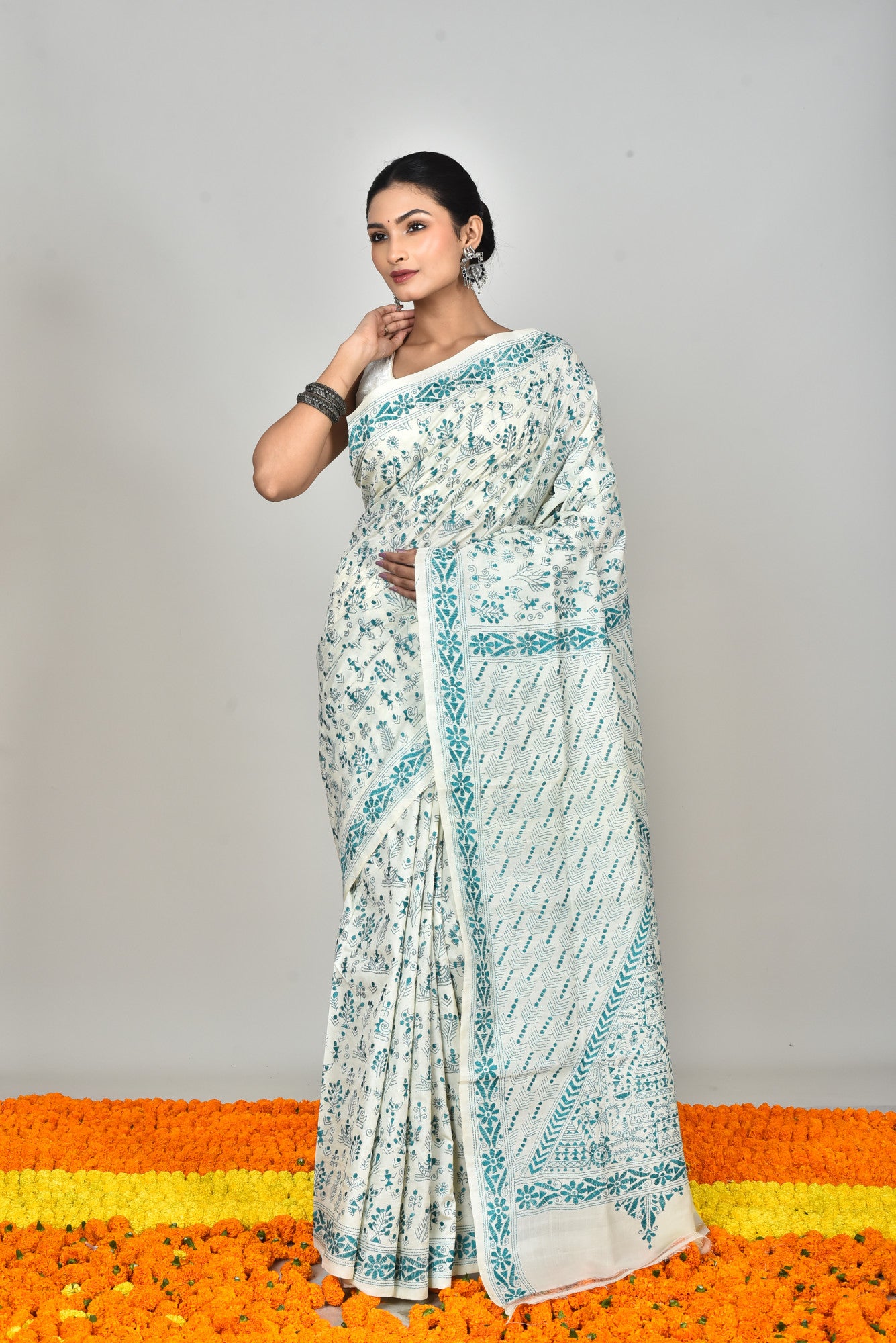 TUSSAR SILK KANTHA SAREE Thumbnail