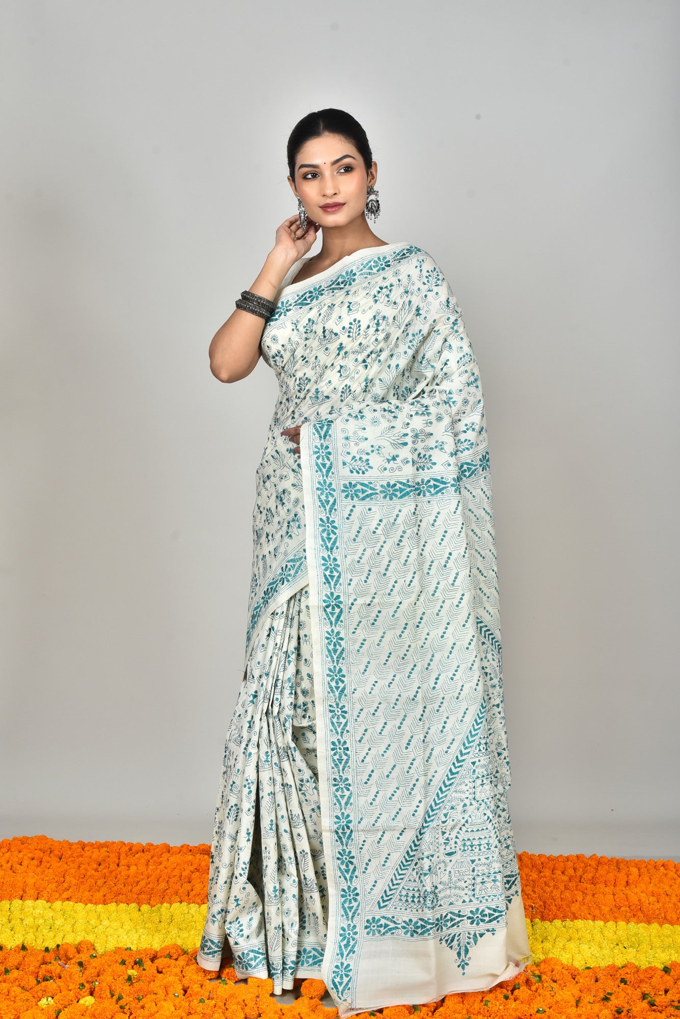 TUSSAR SILK KANTHA SAREE Thumbnail