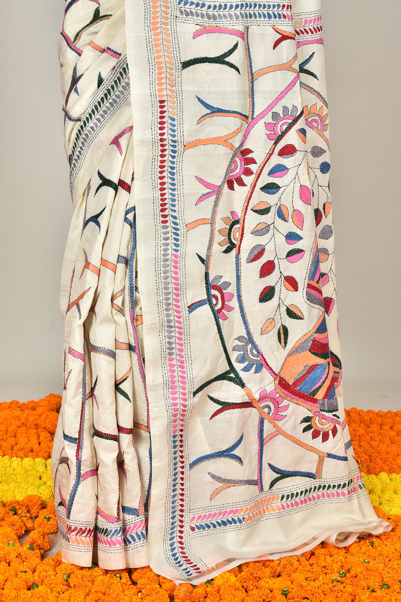 TUSSAR SILK KANTHA SAREE Thumbnail
