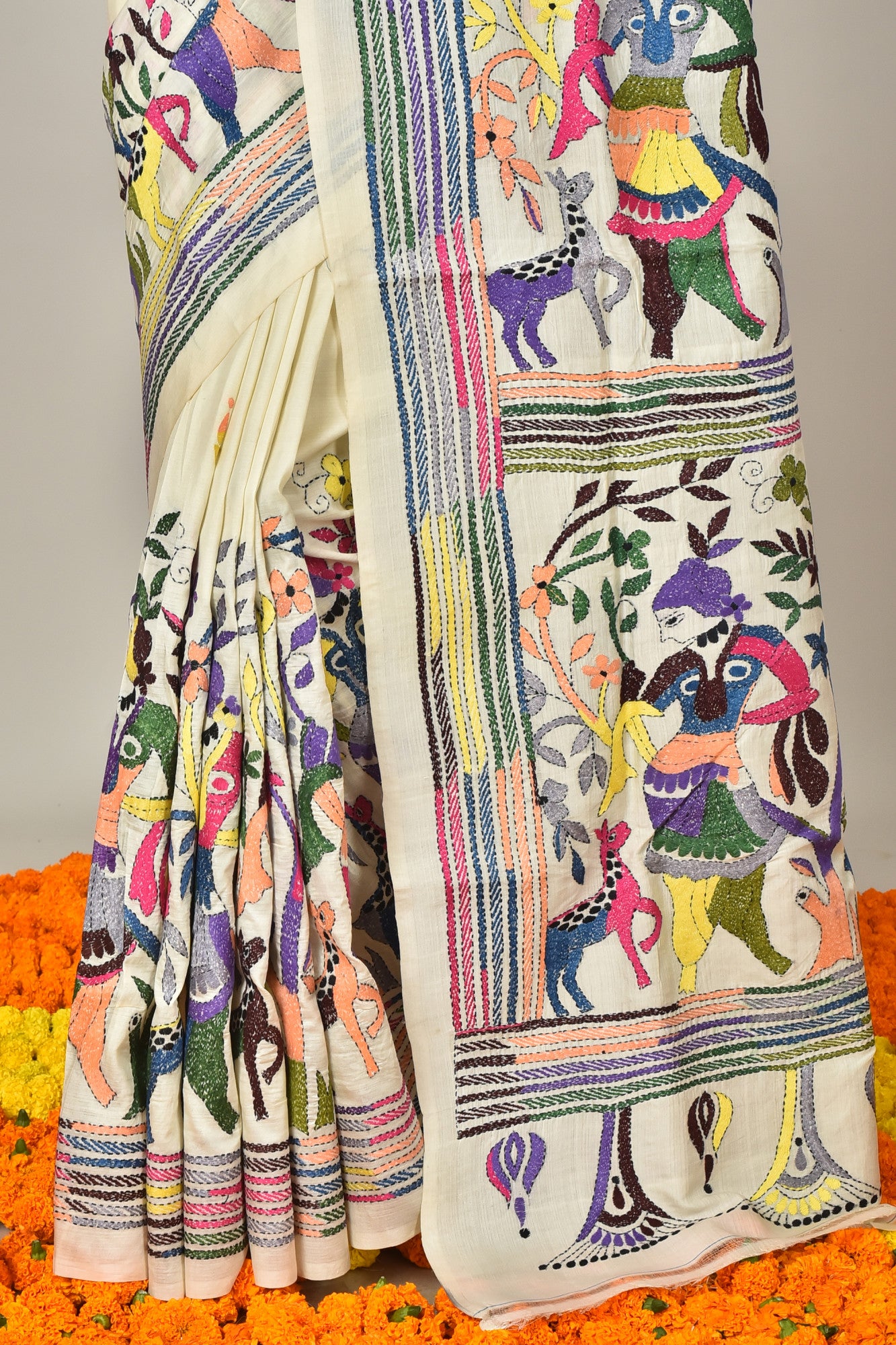 TUSSAR SILK KANTHA SAREE Thumbnail