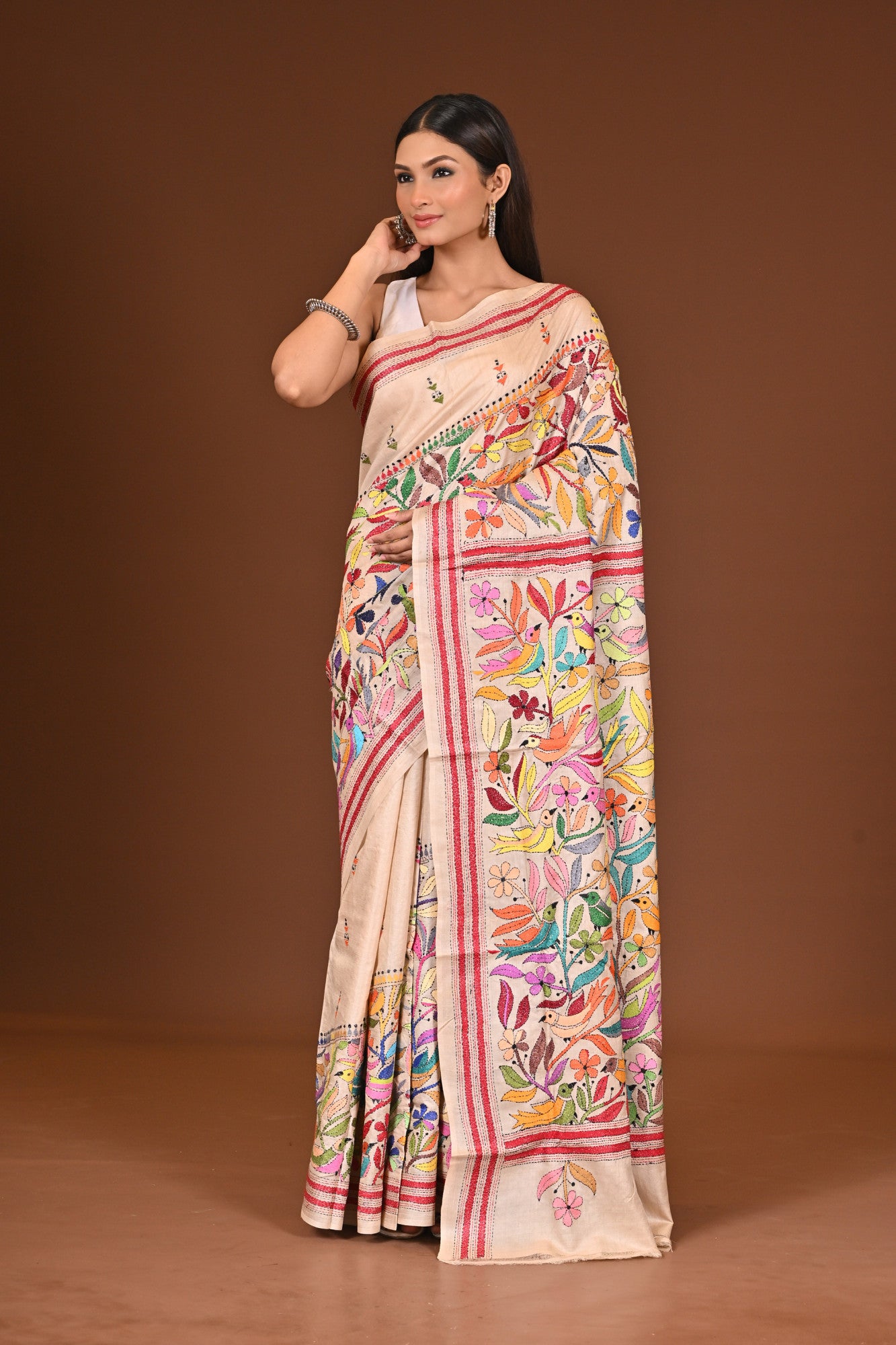 TUSSAR  SILK KANTHA SAREE Thumbnail