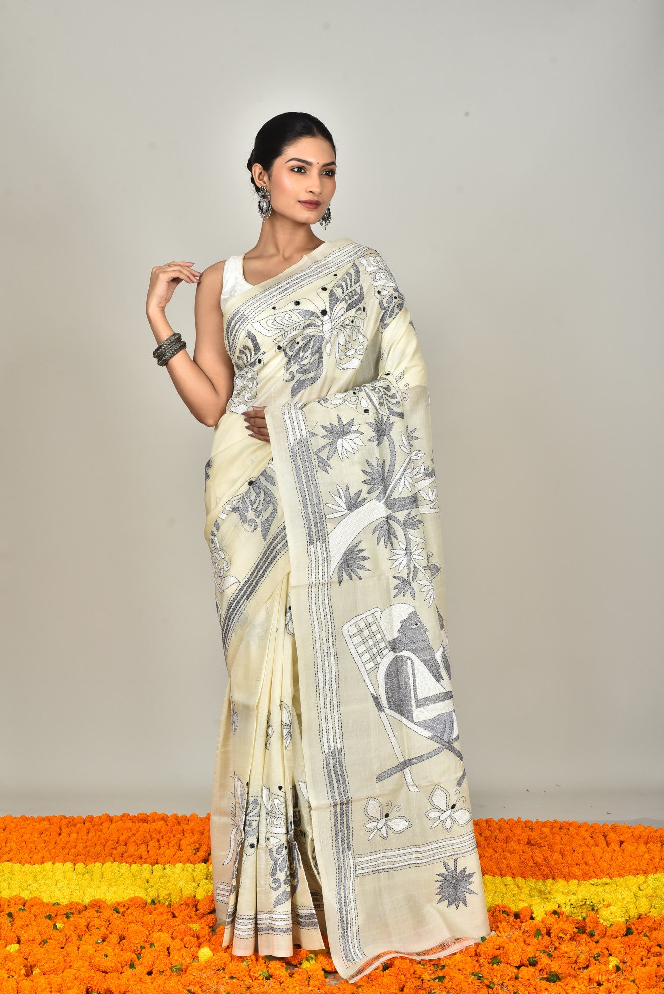 TUSSAR SILK KANTHA SAREE Thumbnail