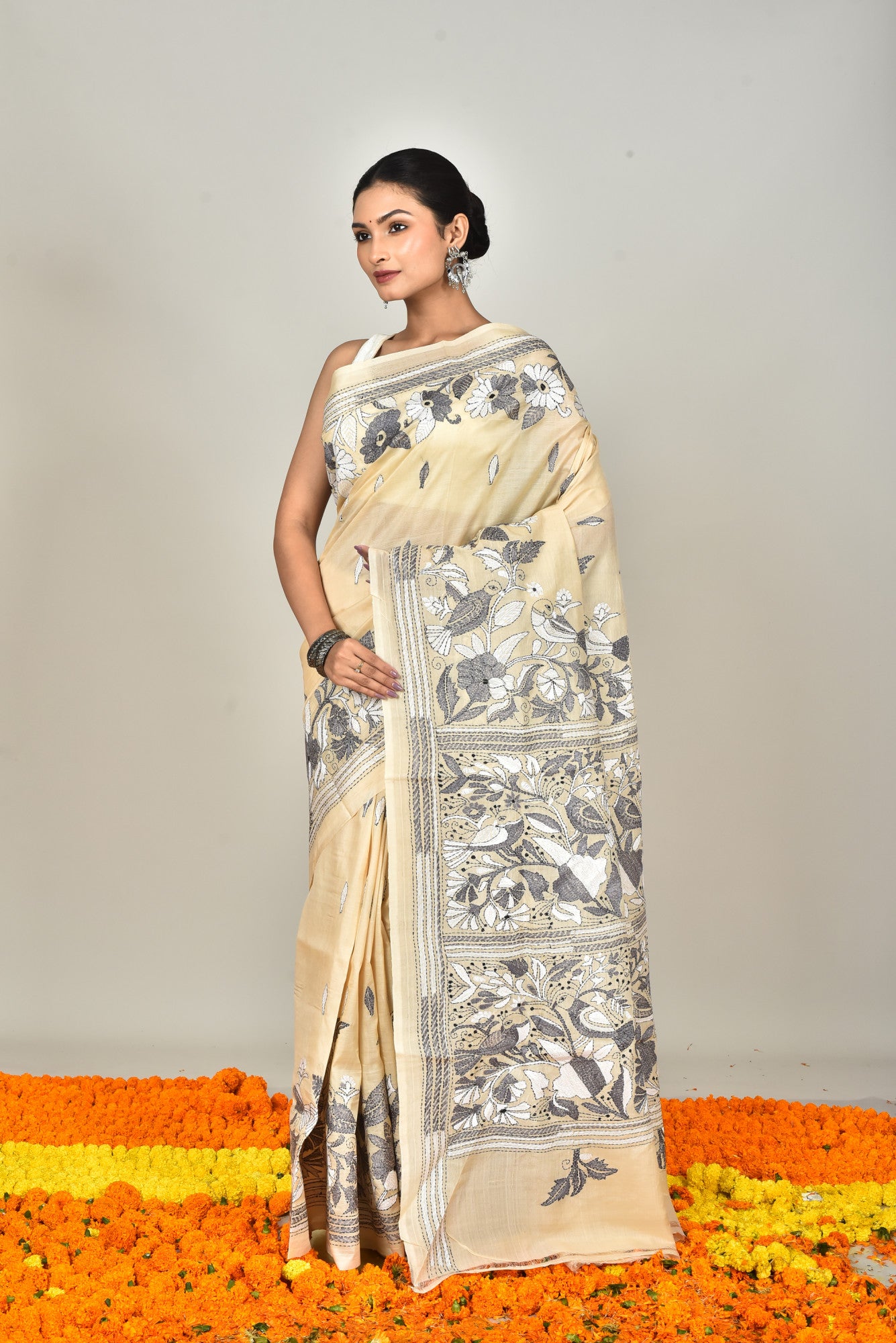 TUSSAR SILK KANTHA SAREE Thumbnail