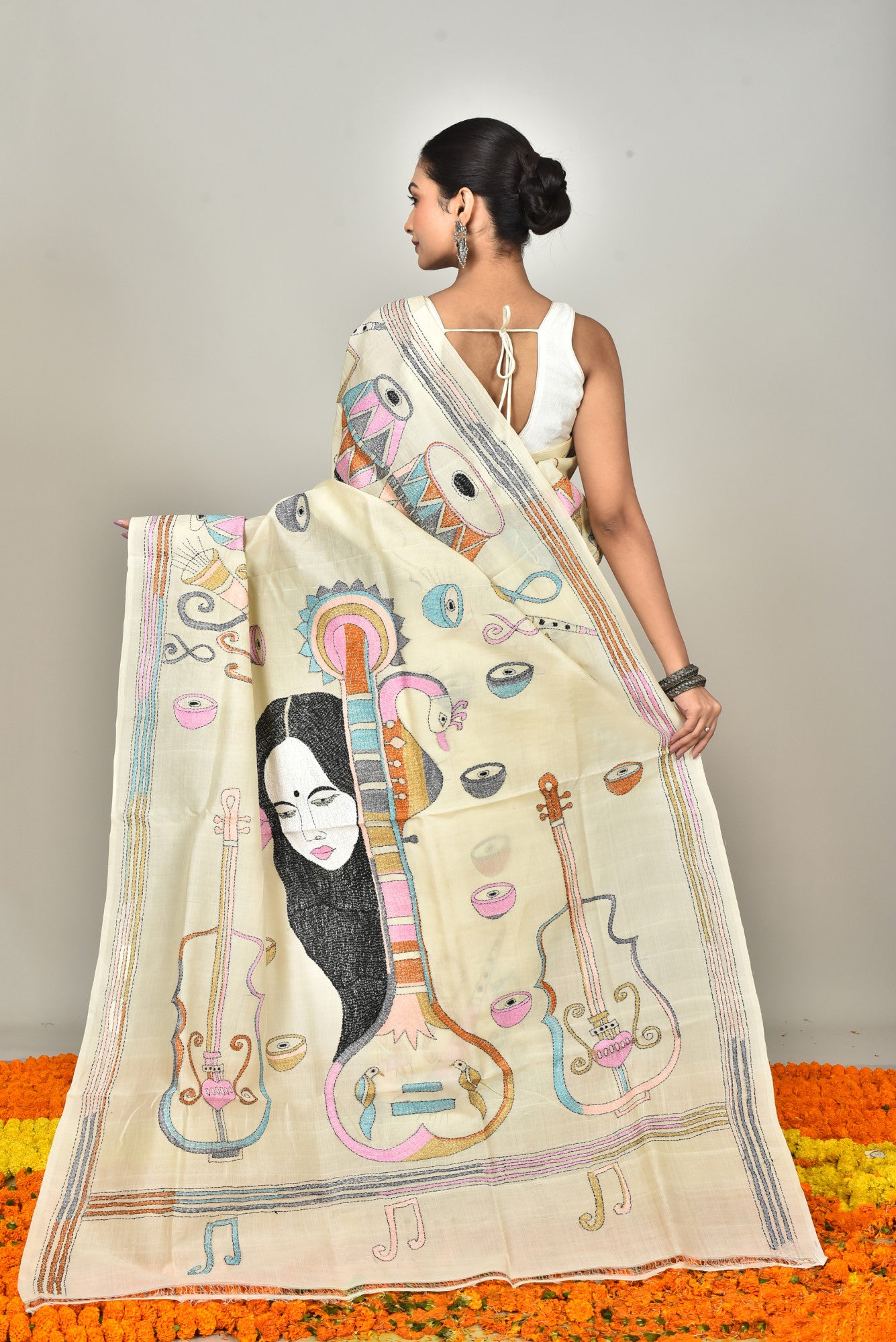 TUSSAR SILK KANTHA SAREE Thumbnail