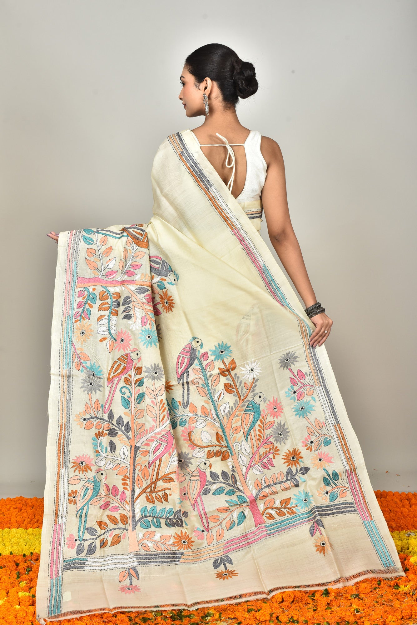 TUSSAR SILK KANTHA SAREE Thumbnail