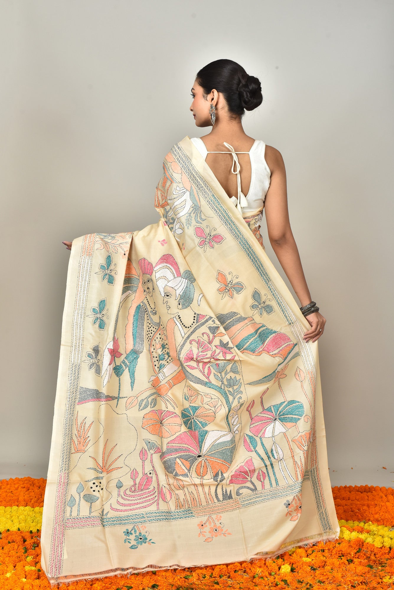 TUSSAR SILK KANTHA SAREE Thumbnail