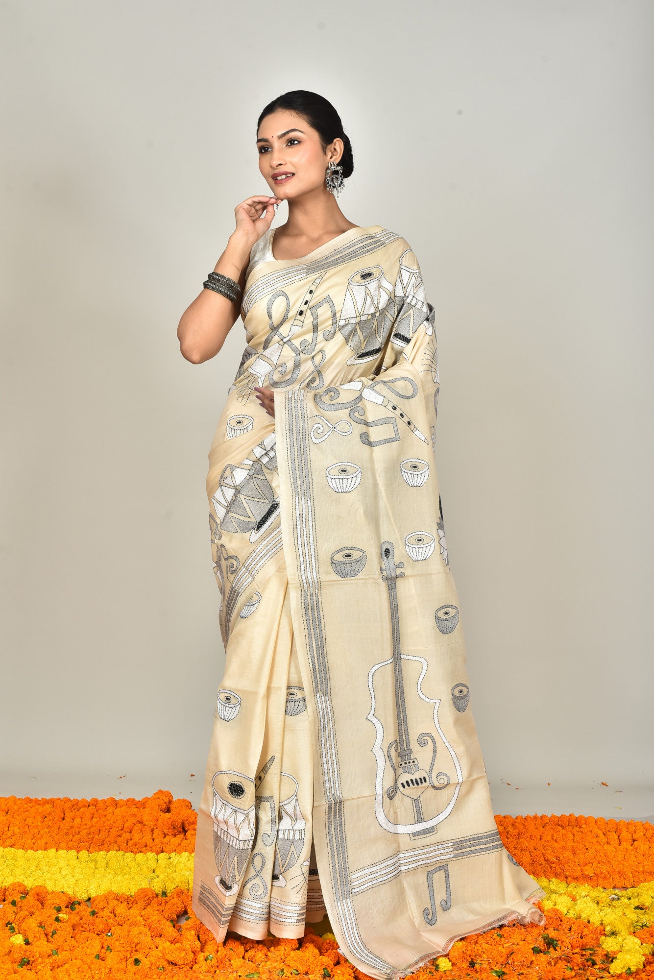 TUSSAR SILK KANTHA SAREE Thumbnail