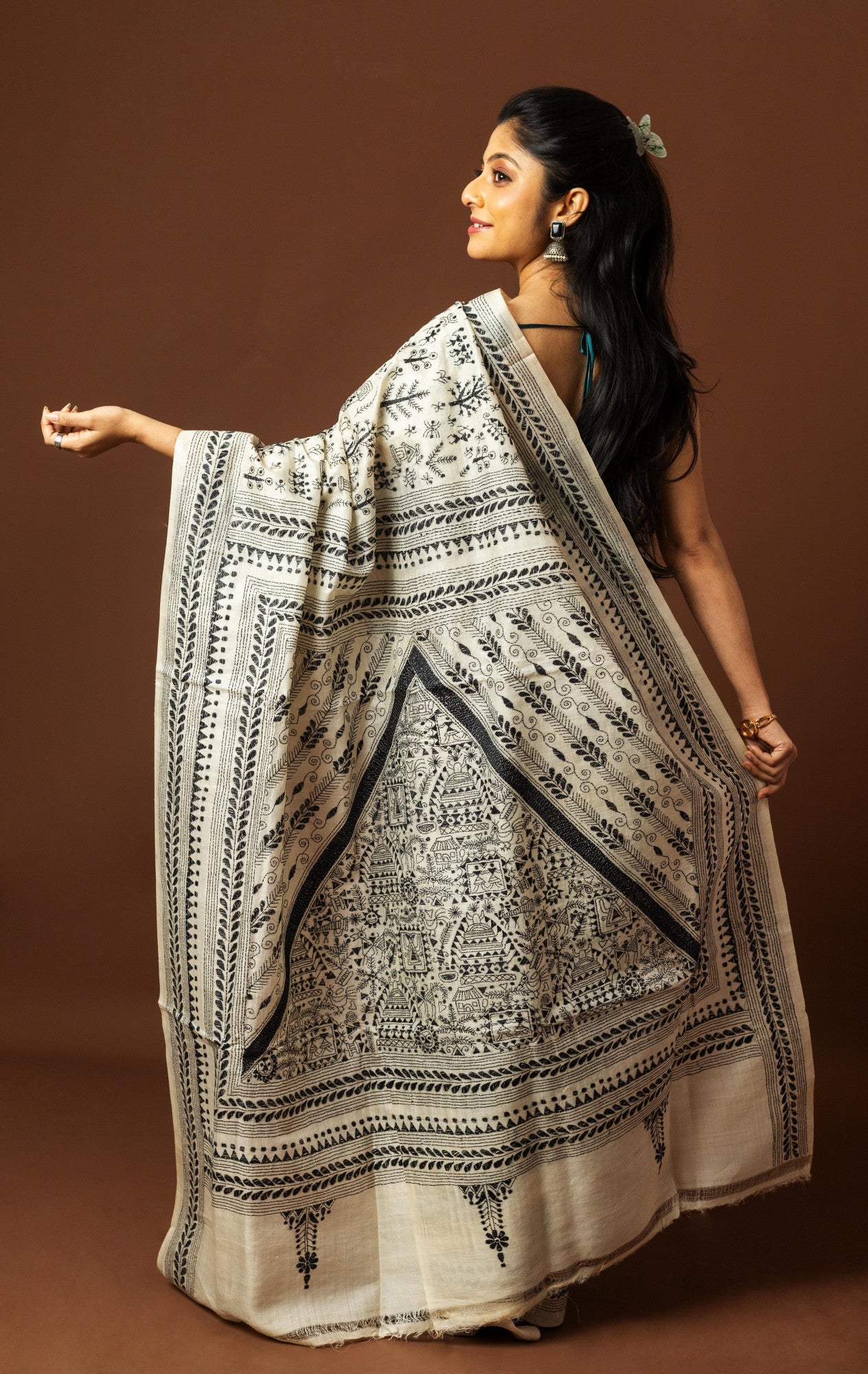 Tussar Silk Kantha Saree Thumbnail