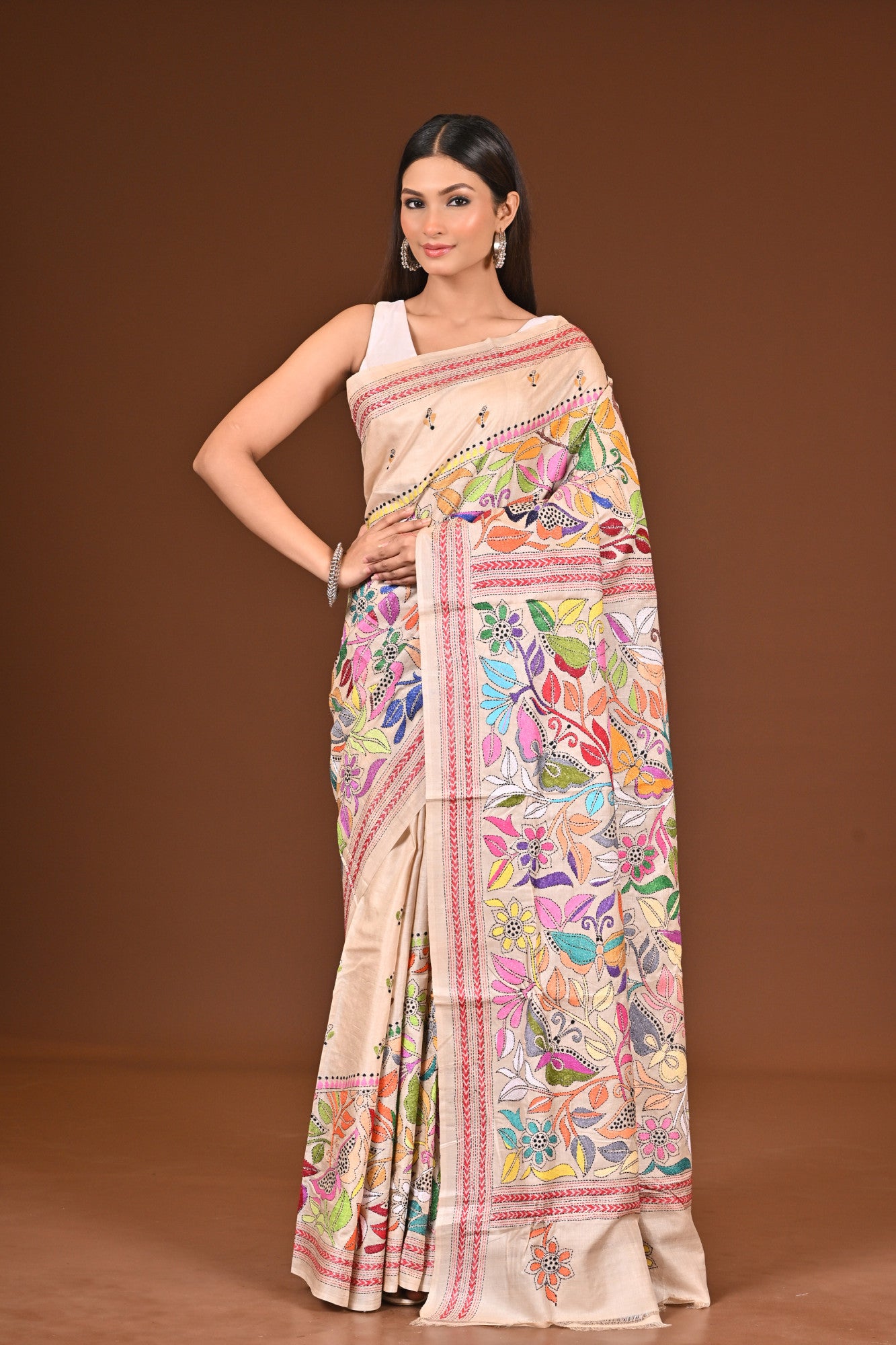 TUSSAR  SILK KANTHA SAREE Thumbnail