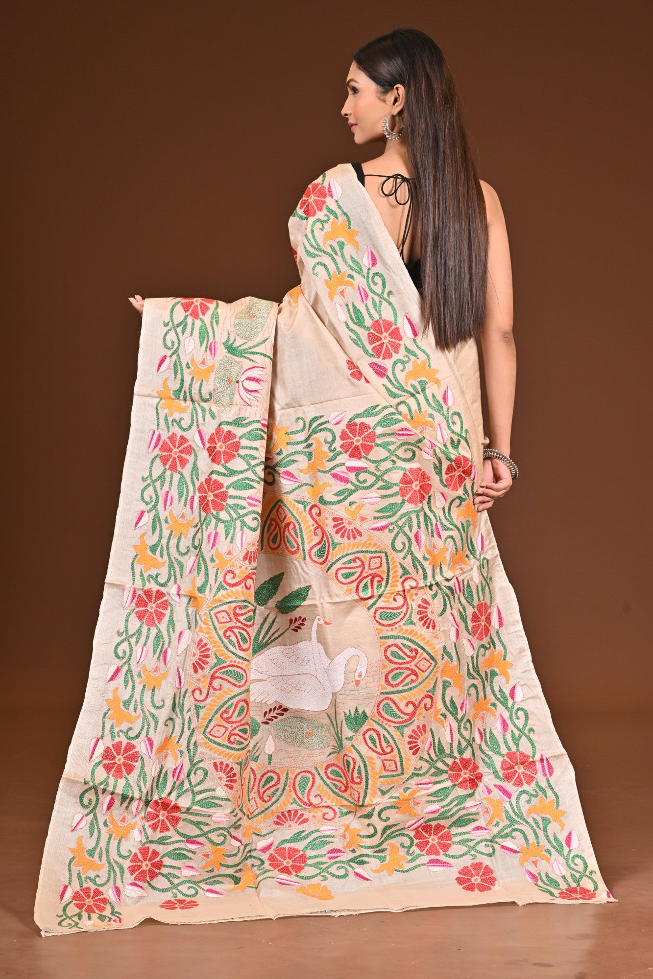 TUSSAR SILK KANTHA SAREE Thumbnail