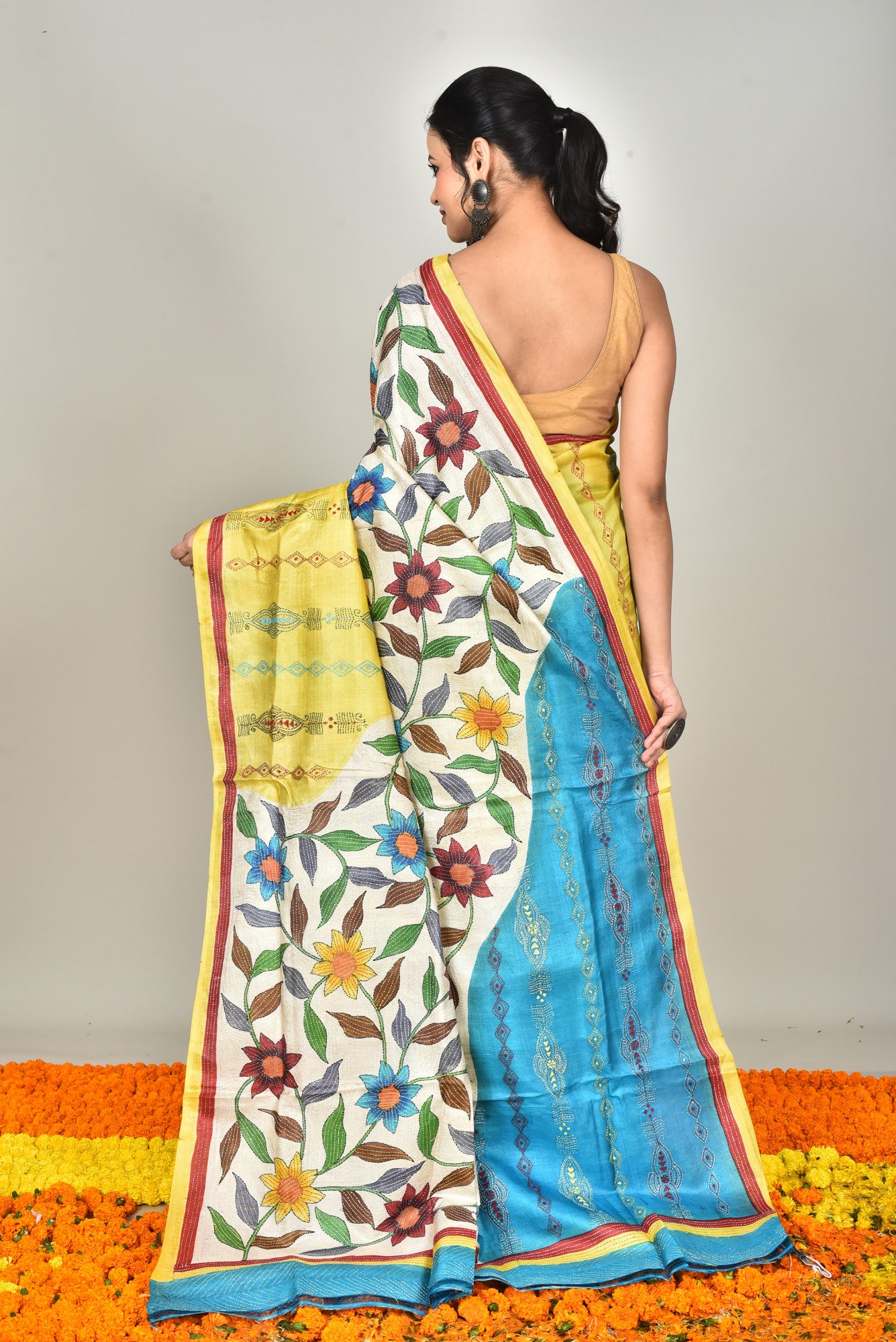 Tussar Silk Kantha Stitch Saree Multicolor Thumbnail